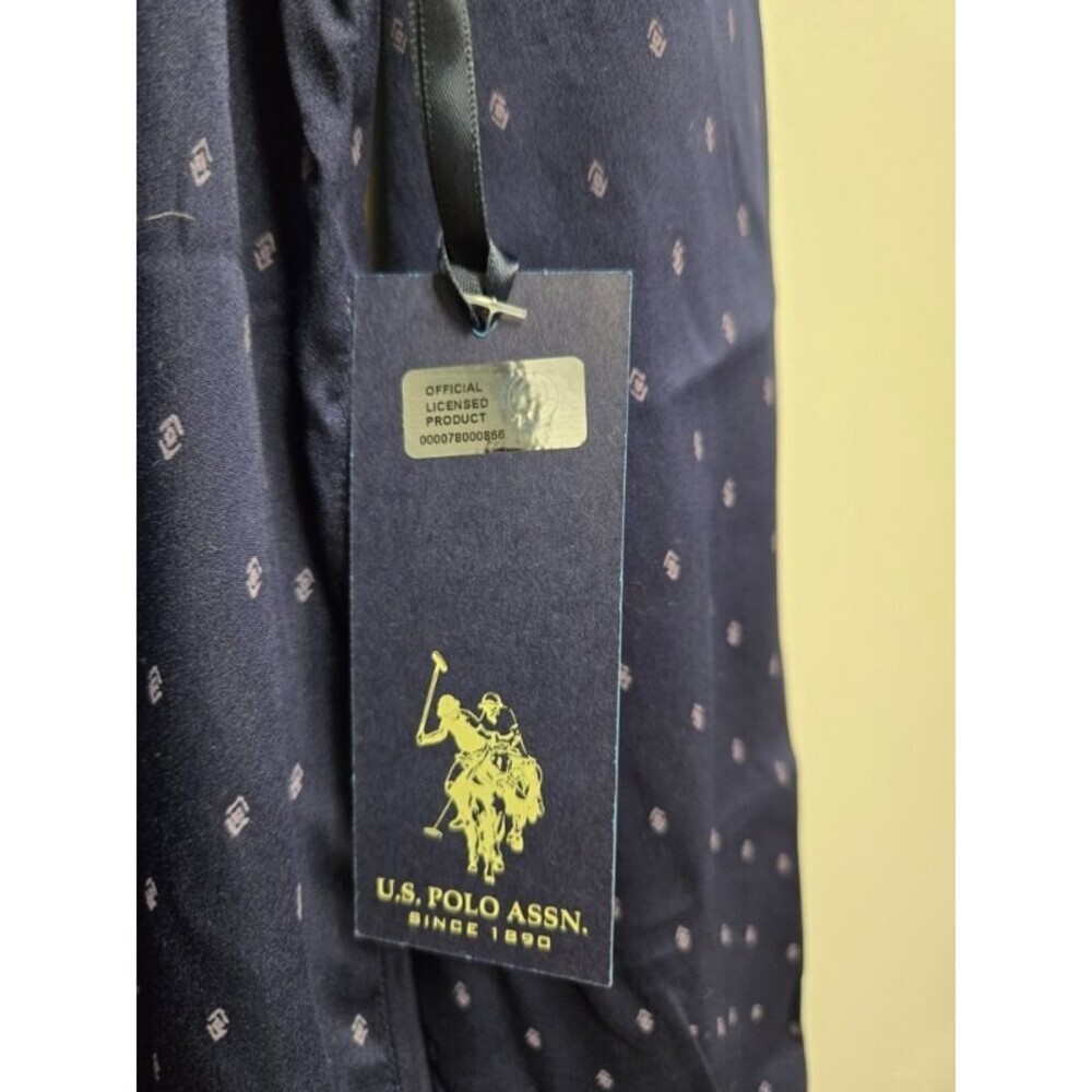 U.S. Polo Assn. Women’s Navy Geometric Blouse M Medium NWT Long Sleeve Woven - Picture 4 of 9